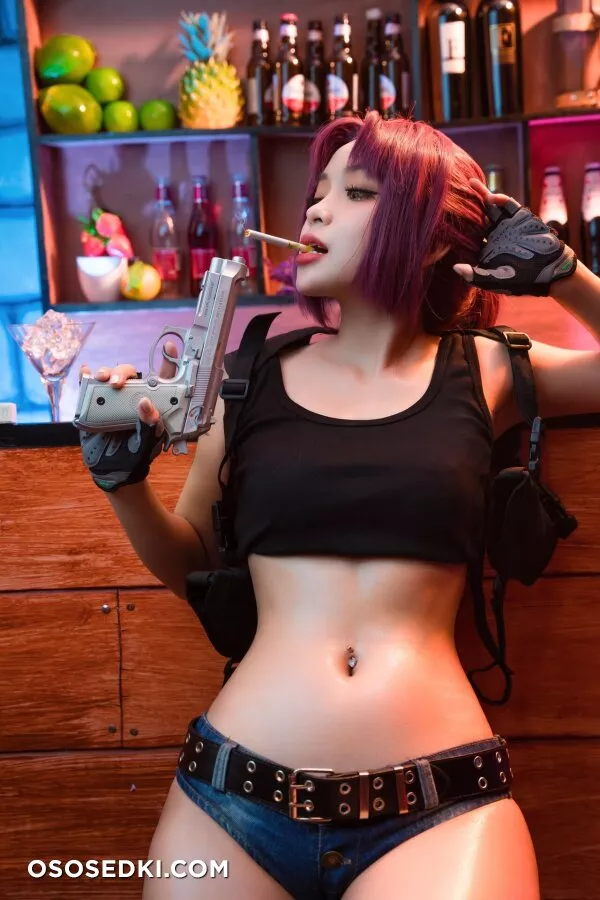 Umeko J cosplay Revy - Black Lagoon - 4