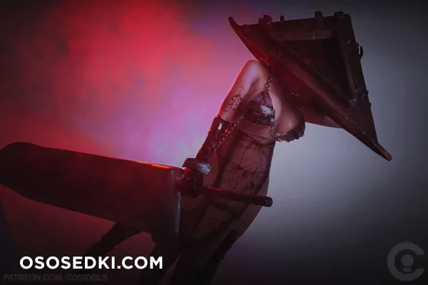 Fariko - Pyramid Head - Silent Hill - 5